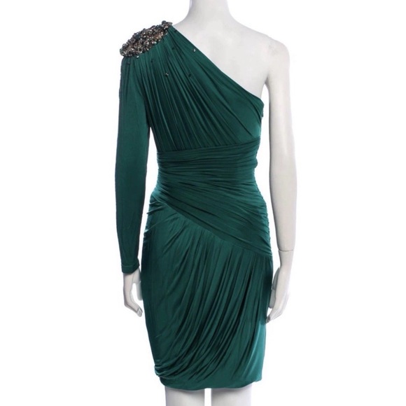 Elegant One-Shoulder Green Dress - Picture 2 of 2